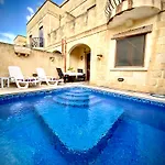 Grazzja With Pool * Qala