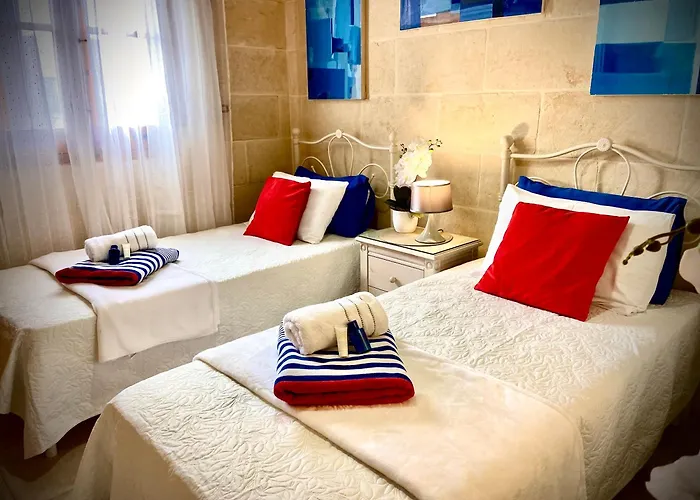 Grazzja With Pool Qala