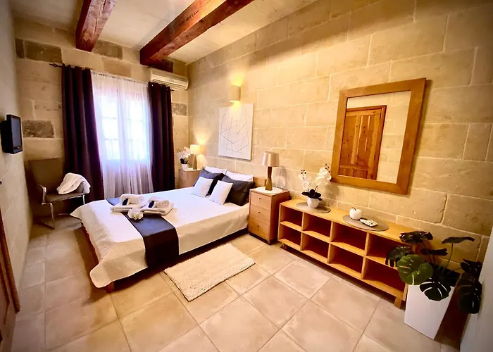 Grazzja With Pool Nyaraló